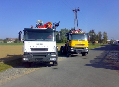 Prodej nákladních vozů IVECO s hydraulickou rukou Plzeň